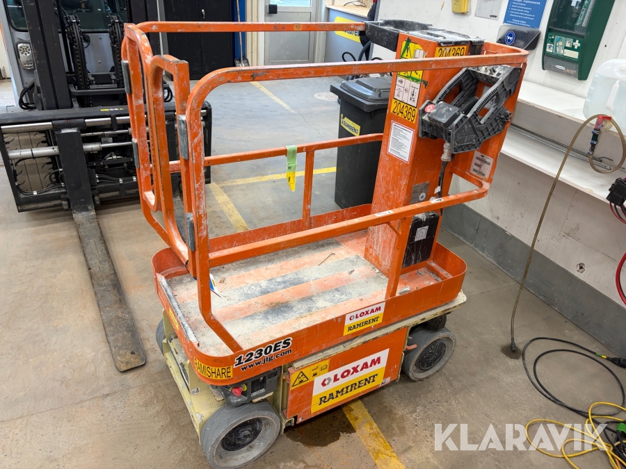 Pelarlift JLG 1230ES