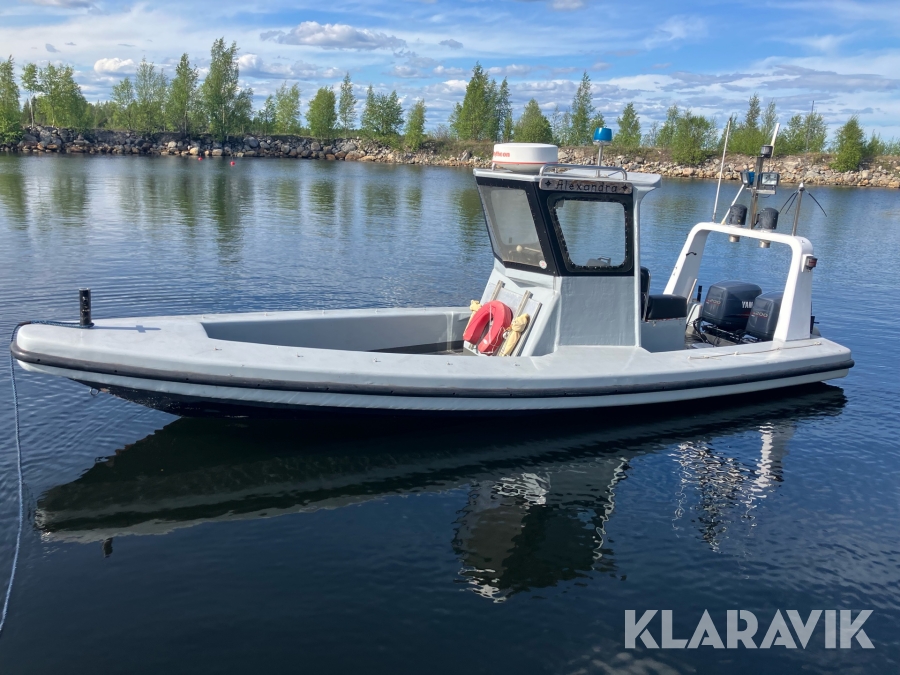 Arbetsbåt Watercraft WA med trailer