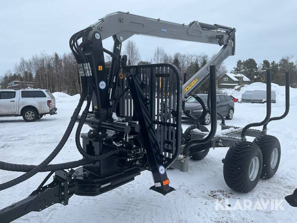 Skogsvagn med kran Trejon MF 950 / V 6500
