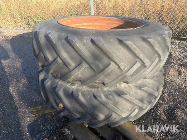 Dubbelmontage Goodyear 16.9-34