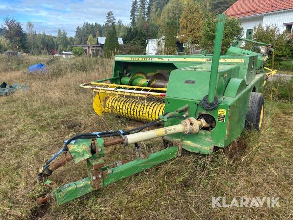 Balpress John Deere 342