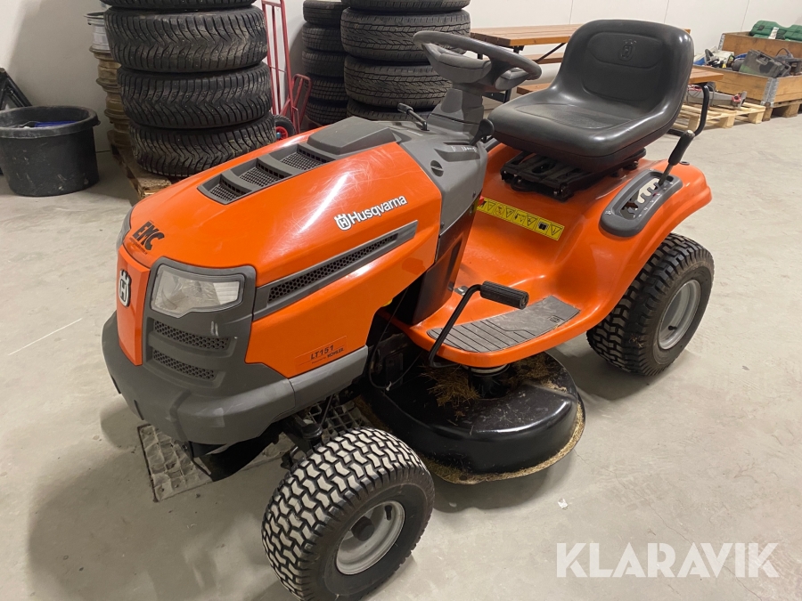 Åkgräsklippare Husqvarna LT151