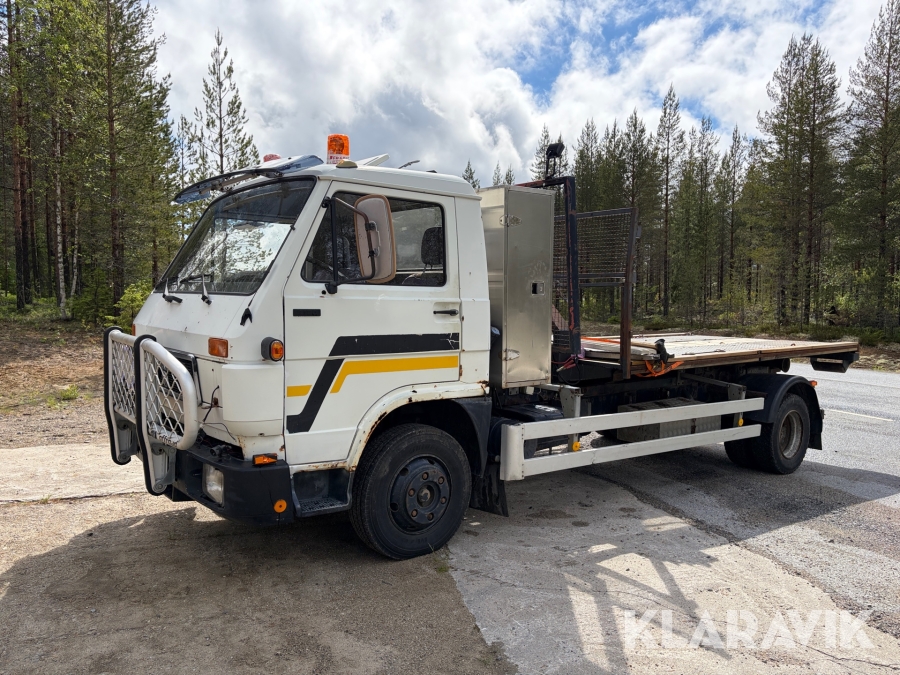 Lastväxlare MAN 9.150 med skylift och containerflak