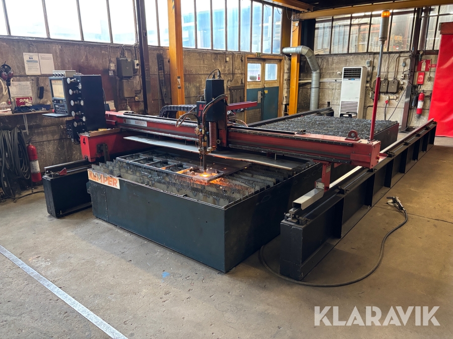 Kombinerad Plasma / Gasskärare Koike Nanograph 3000 med skärbord