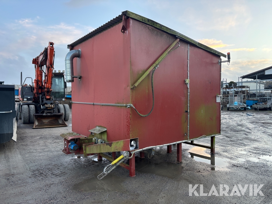 Pelletssilo 20m3 med skruv och hydrauliskt tak