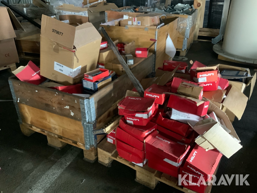 2st pall diverse blandskruv Hilti