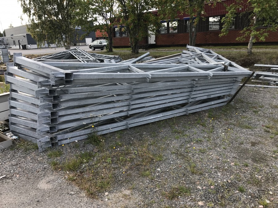 Galvaniserad stomme för maskinhall