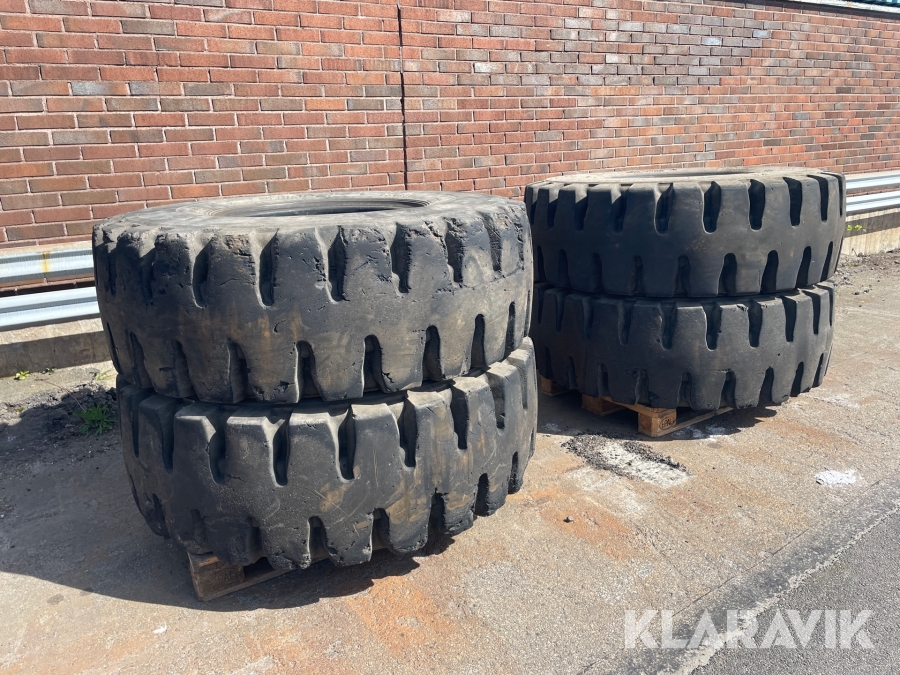 Entreprenaddäck 20,5R25 4 styck