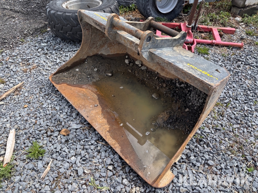 Planeringsskopa Engcon S60