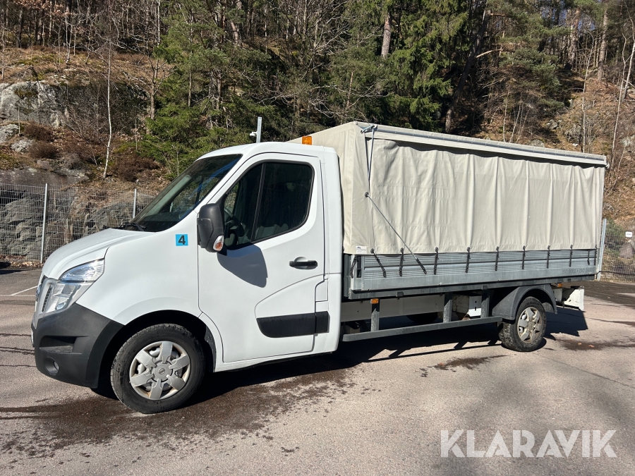 Flakbil Nissan NV400 med kapell