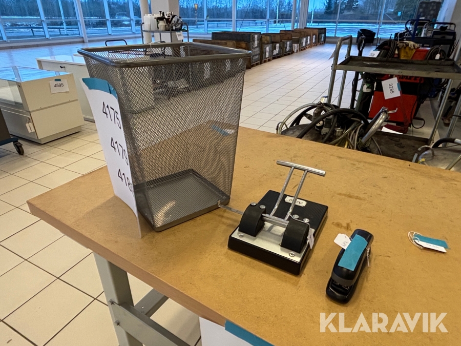 Hålslag, häftapparat, papperskorg Rapid, Actual, Okänt