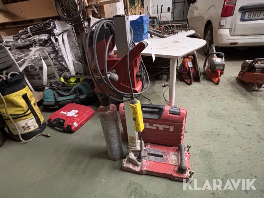 Kärnborrmaskin Hilti DD 160 med borrar