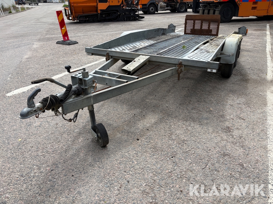 Maskinsläp Trailergruppen BV2000B