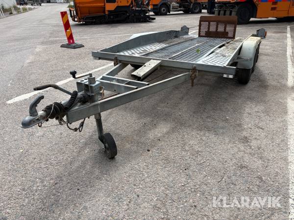 Maskinsläp Trailergruppen BV2000B