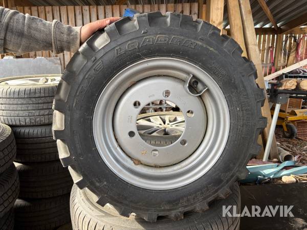 Entreprenaddäck med fälg Titan 27X10.50-15 1 st