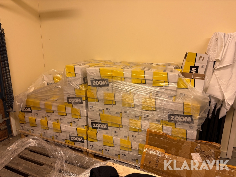 A4 papper Zoom 80g ca 70 kartonger