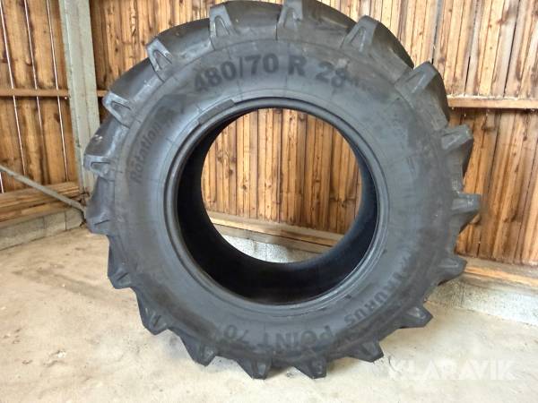 Traktordäck Taurus 480/70R28 1 st
