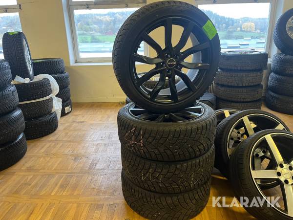 Dubbade vinterdäck med fälg Zeta Antarctica Sport 245/45R20 4st