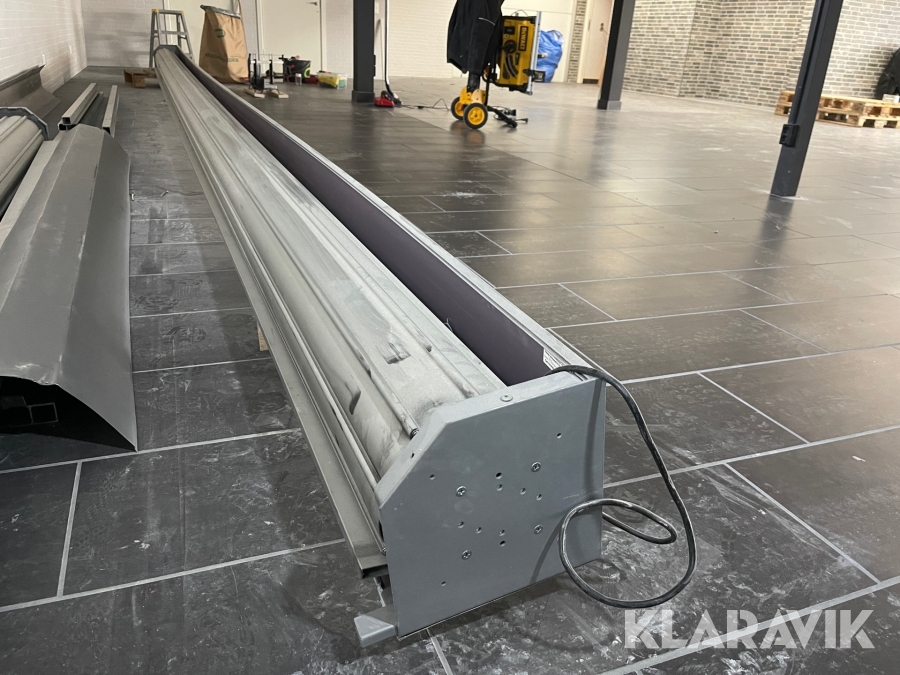 Jalusi 7,6 m med inbyggd motorn