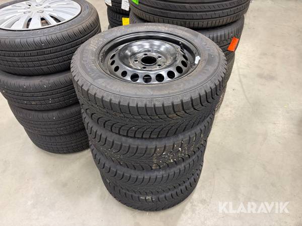 Kompletta hjul Kumho 195/65R15 4st