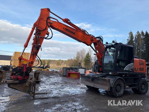 Hjulgrävare Hitachi ZX140W -5B med redskap
