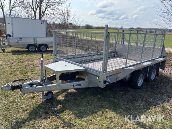 Maskinsläp Ifor Williams GX 106 boggie med lastramp 