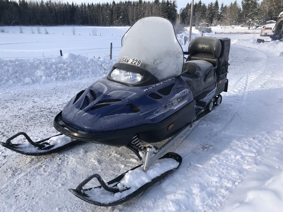 Snöskoter Lynx GLX 5900 ST