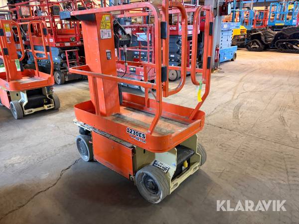 Pelarlift JLG 1230 ES