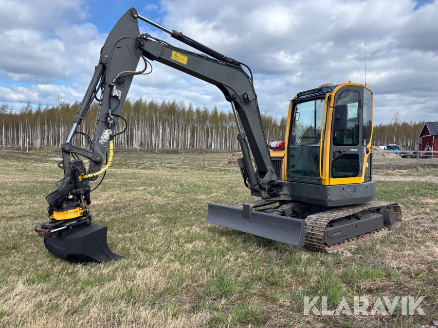 Grävmaskin Volvo ECR58 Plus med redskap