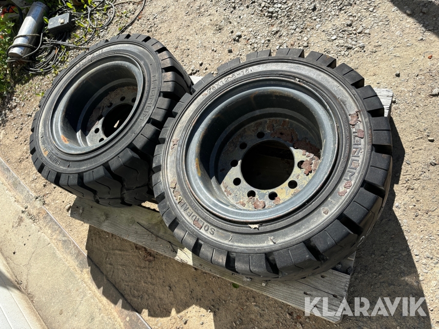 Truckdäck Solideal 28*12,5-15 2 st