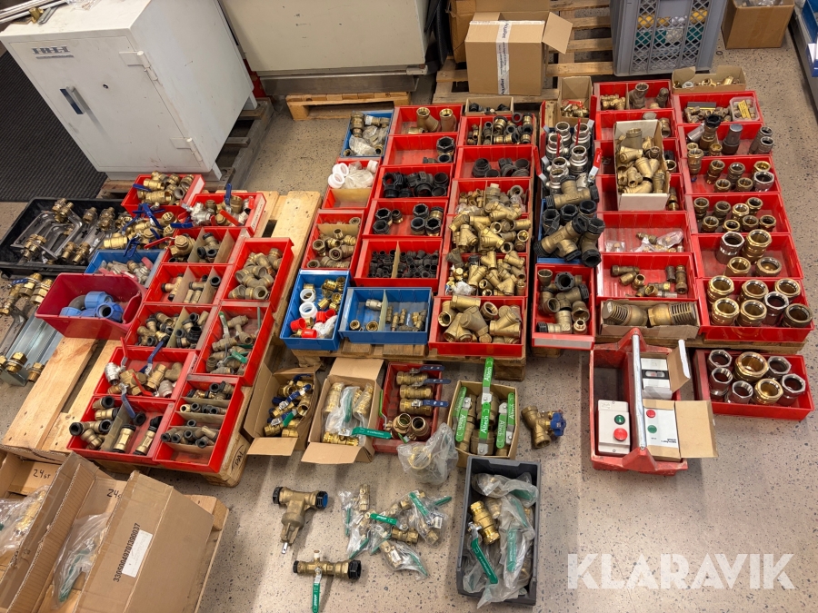 Stort parti VVS-material – rörkopplingar, ventiler, mässingskopplingar m.m.