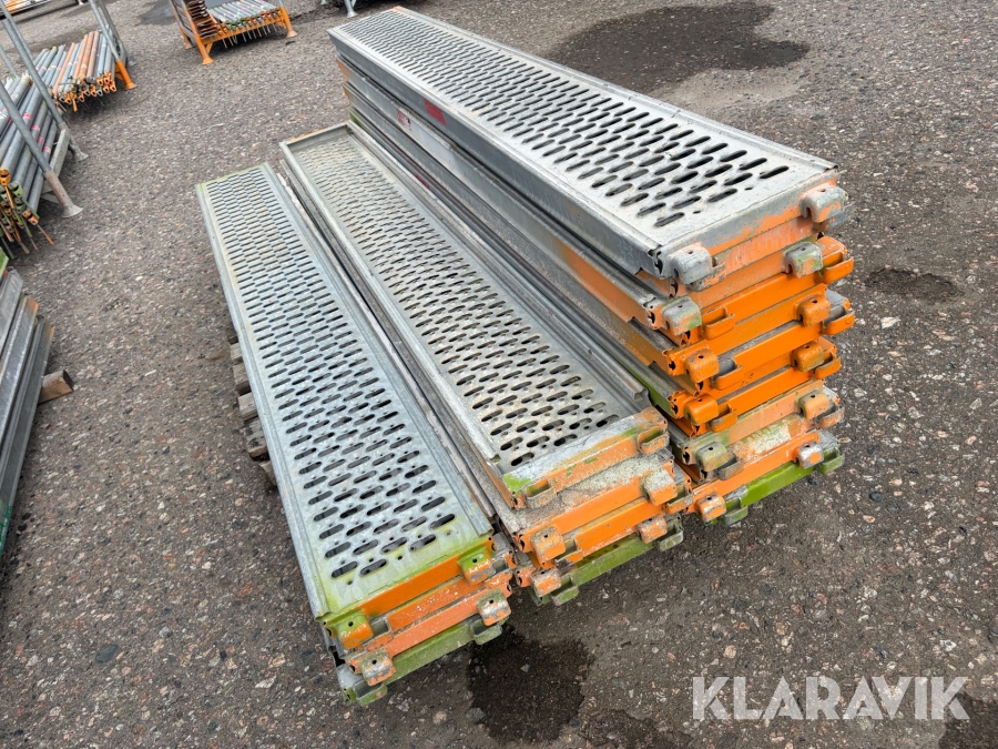Parti med Byggställning Altrad