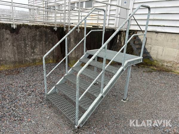 Ståltrapp