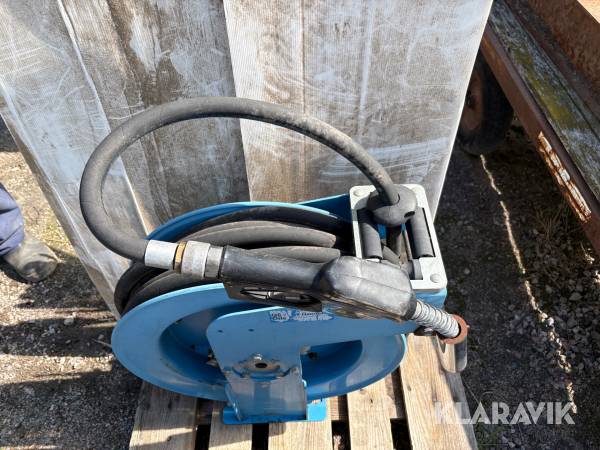 Slangvinda med pumphandtag ORION till Diesel eller olja