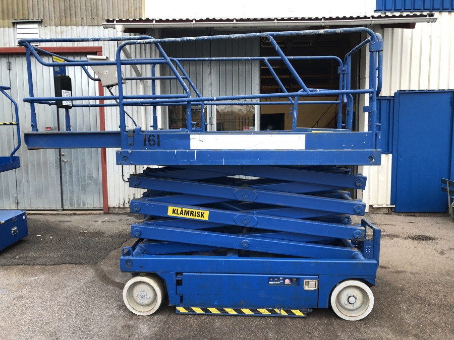 Saxlift Upright X26N