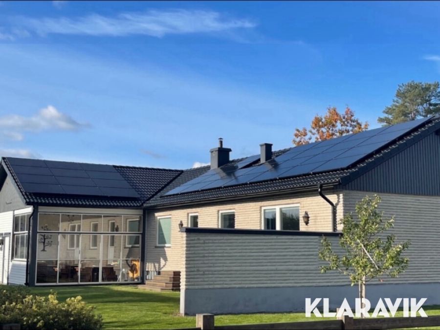 Solcellspaket för villa 16 Ampere med 10kW Afore växelriktare, Suntech 405W Helsvarta paneler samt montagetillbehör