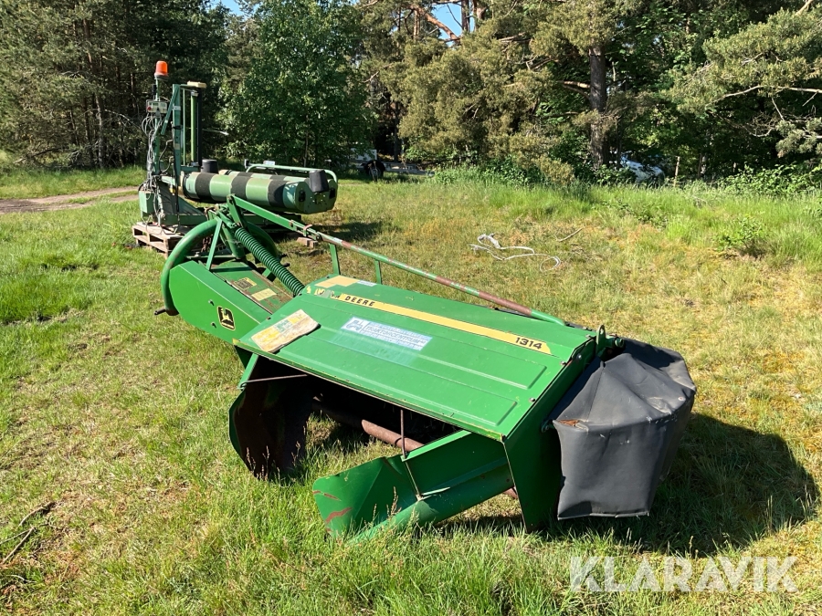 Slåtterkross John Deere 1314