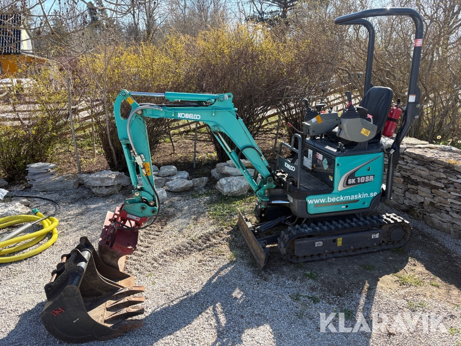 Grävmaskin Kobelco SK10SR-2 med skopor