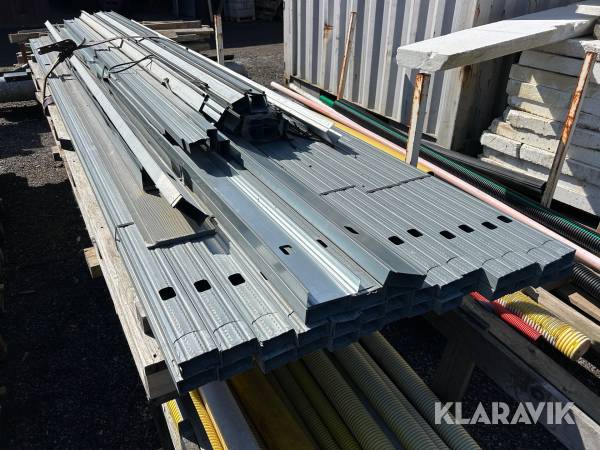 Stålreglar ca 46 st