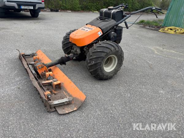 Redskapsbärare Bucher Elite 9