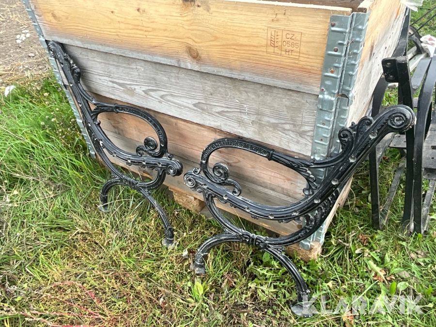Gavlar till parkbänk Norrahammars Bruk