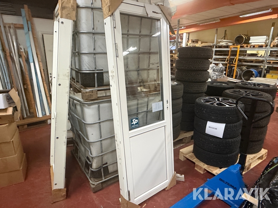 Fönsterdörr SP 750x2130 vänsterhängd, aluminiumutsida