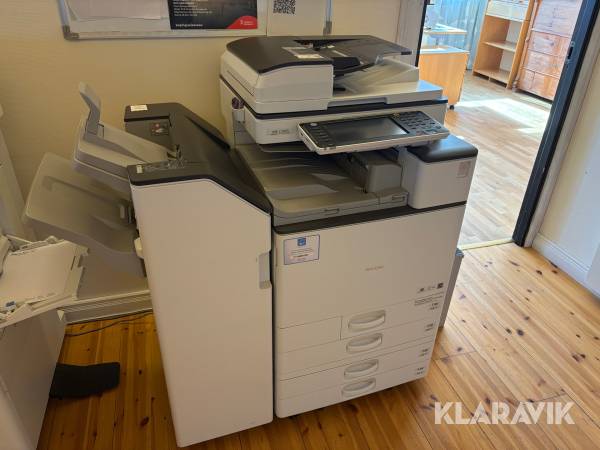 Multifunktionell färgskrivare Ricoh MP C3003SP