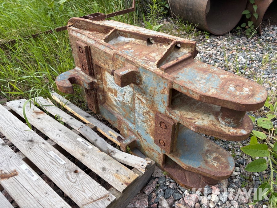 Redskapsfäste B20