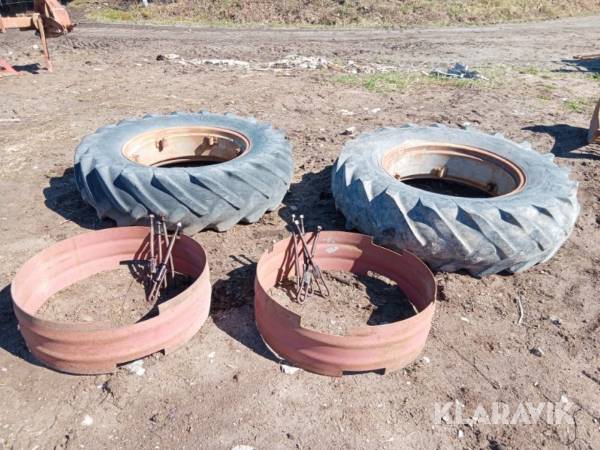 Dubbelmontage Goodyear 14.9-28