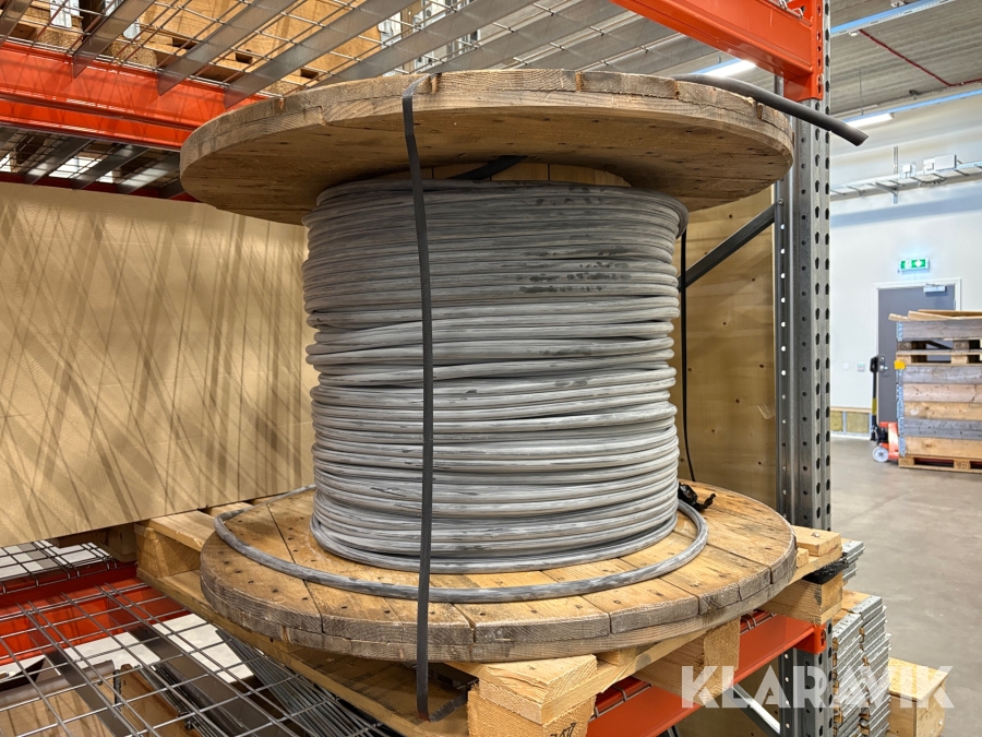 Kabeltrumma 15mm diameter kopparkabel
