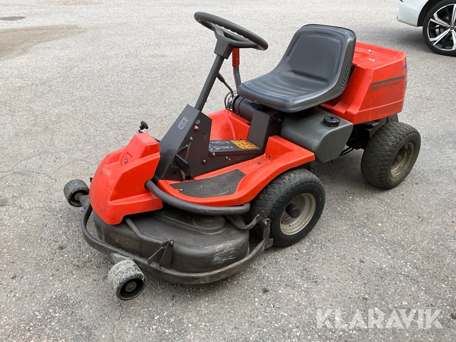 Åkgräsklippare Husqvarna Rider 13R Special