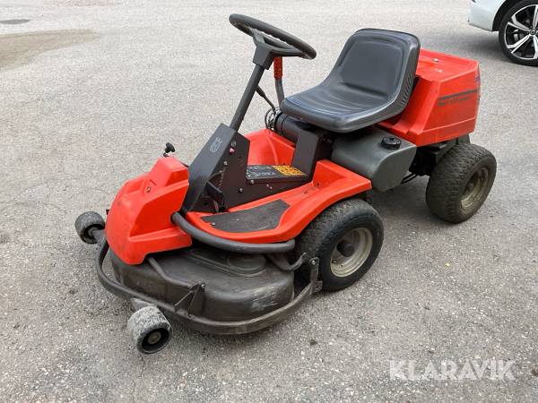 Åkgräsklippare Husqvarna Rider 13R Special