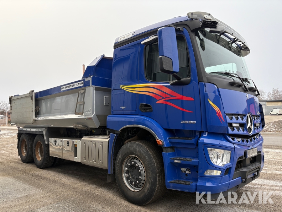 Schaktbil lastbil Mercedes-Benz Arocs