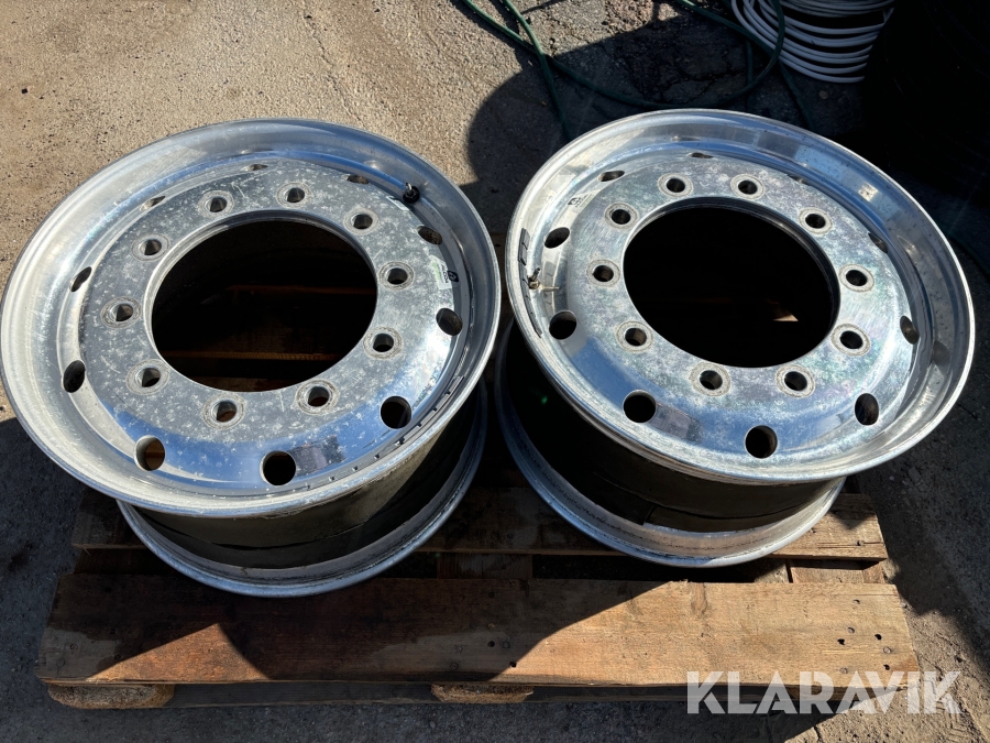 Framfälgar Alcoa 2 st 13*22,5